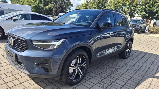 Volvo XC40 2.0 [B3] Mhev Plus Dark DCT Metlfn...